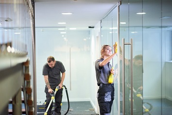 Hybrid Workplaces, Hybrid Cleaning: Adapting to Flexible Work Models in ...