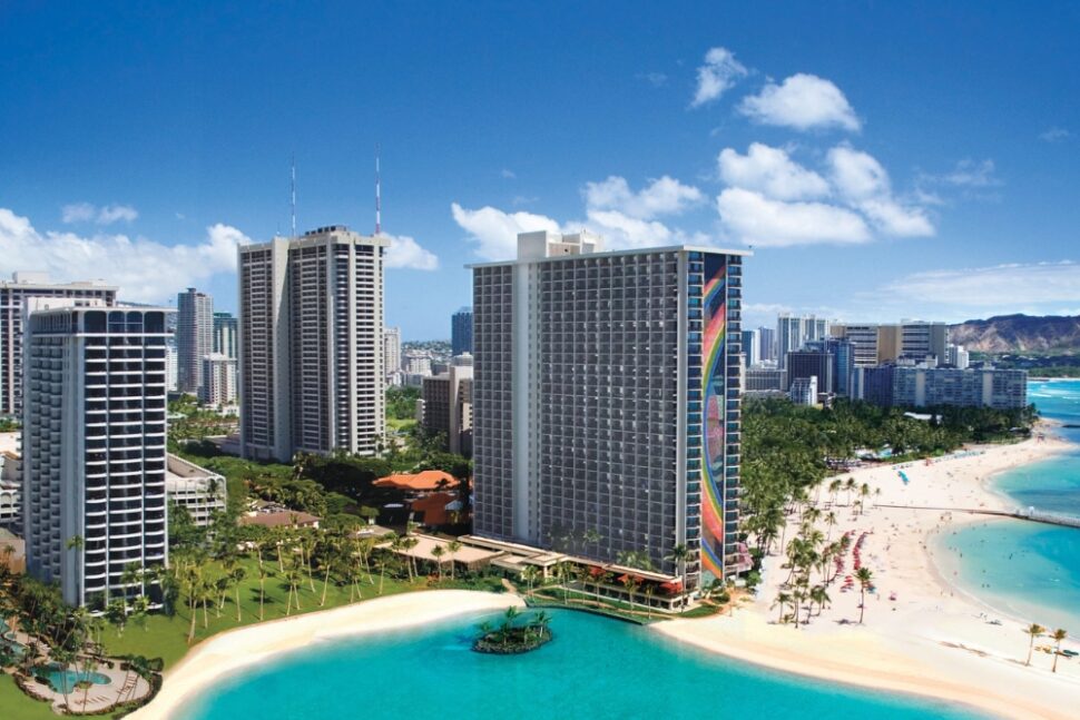 Aloha, Sustainability! Hilton Renovation in Hawaii Earns Green Building ...